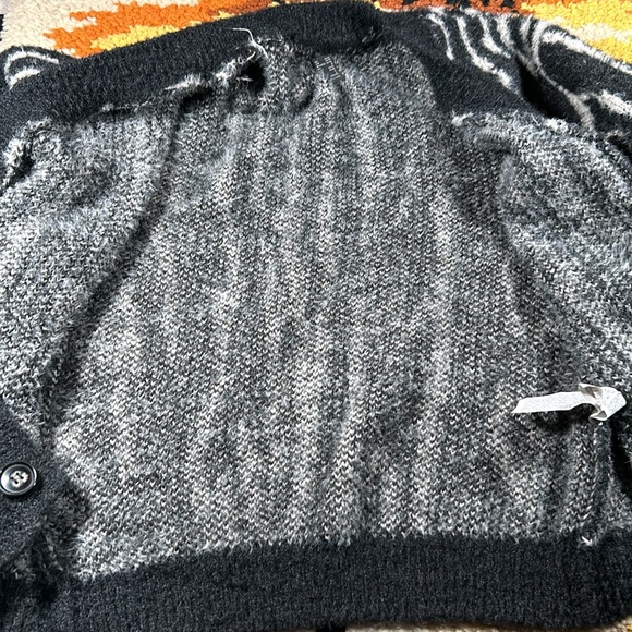 FOREVER 21, girl’s fuzzy cardigan!! - Picture 6 of 10